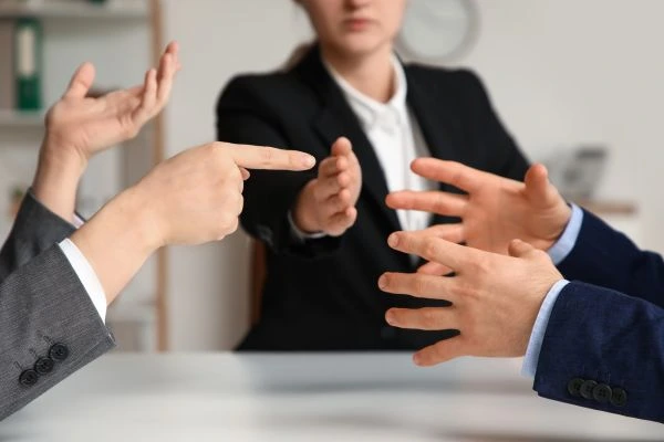 How Can Divorce Mediation Help You Avoid Court Wigan